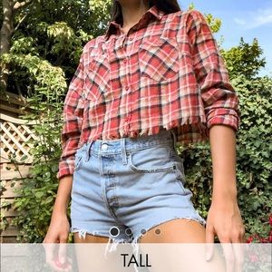Misguided Tall cropped shirt with raw hem (US 8 Tall)